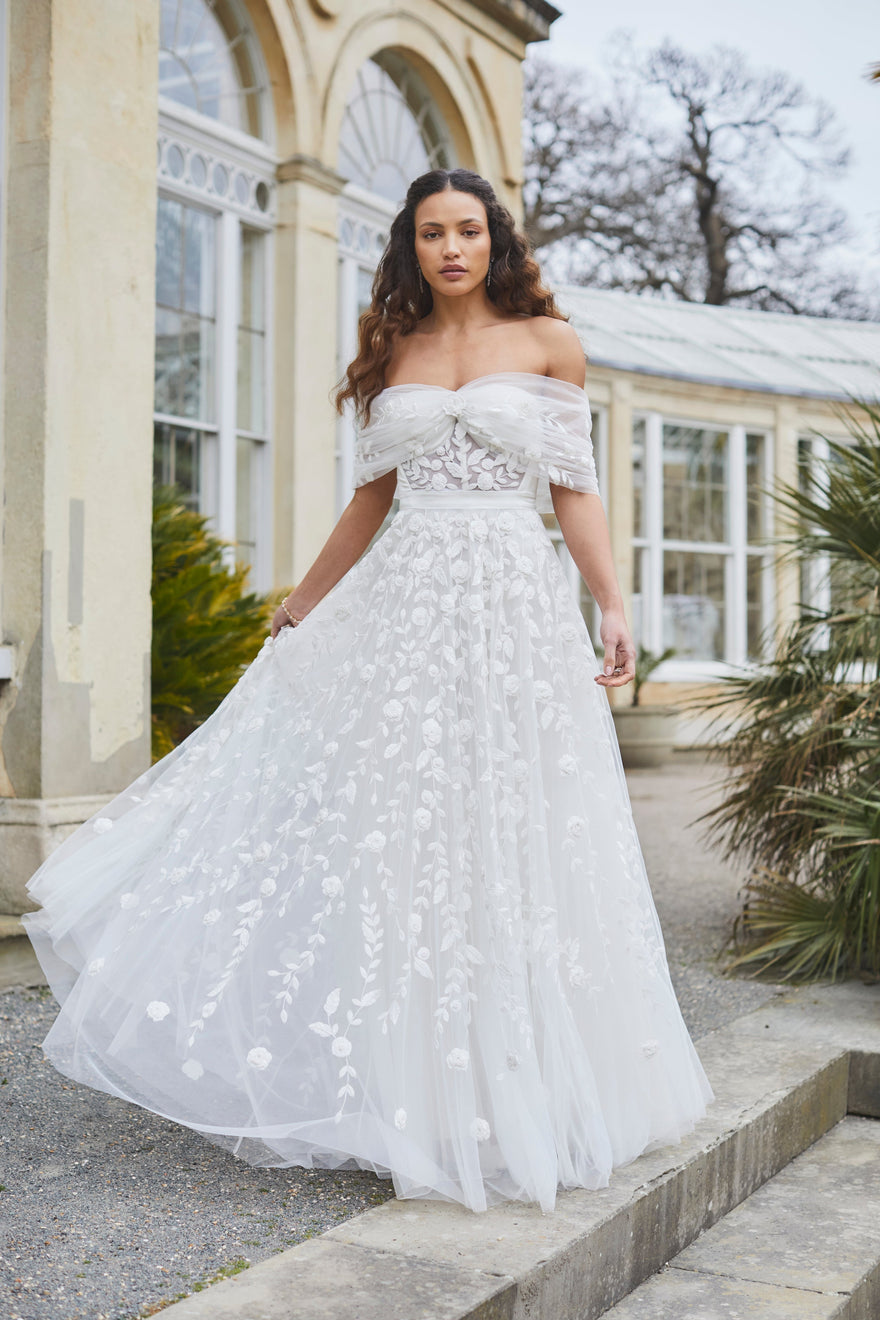 Arpa Gown