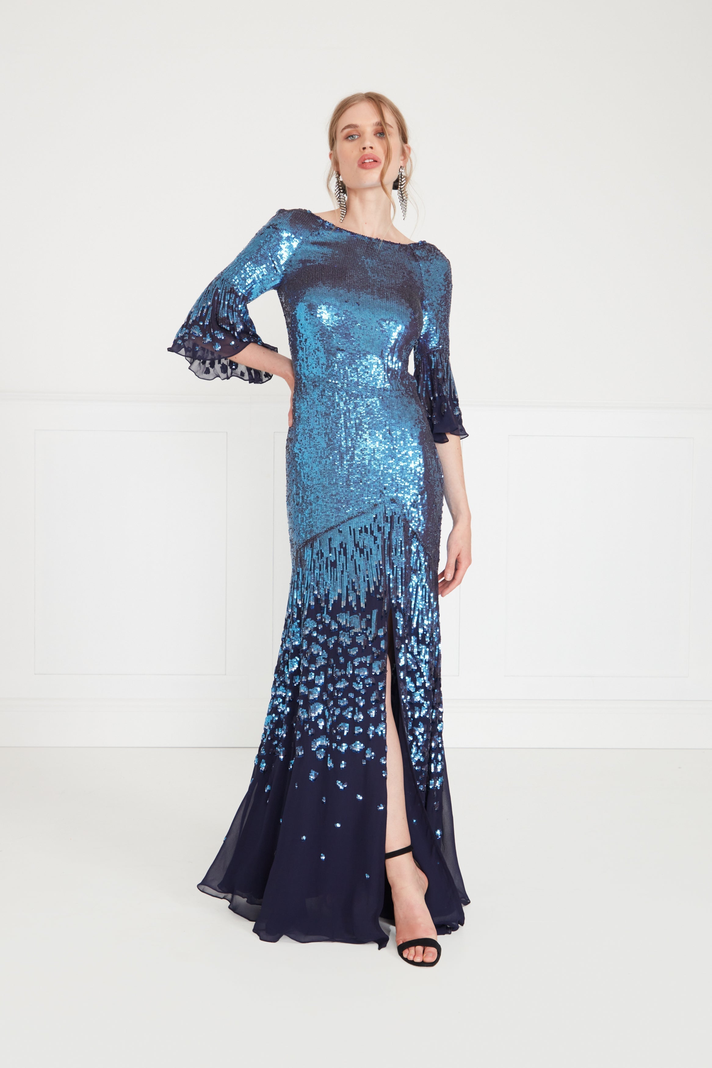 00COHEV52341_CELESTIAL_DRESS_M