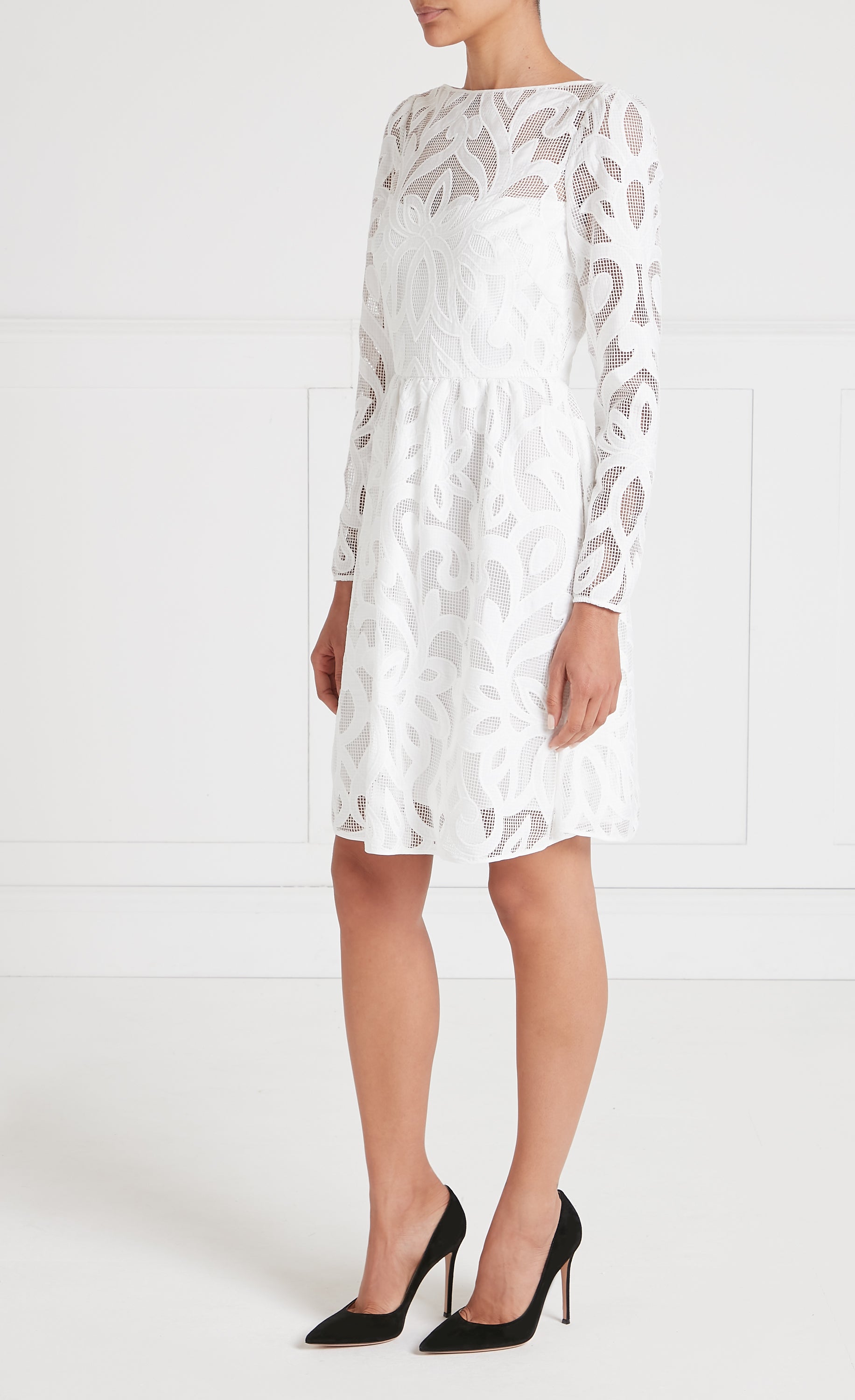 25AWLOU54830 Broderie Anglaise White