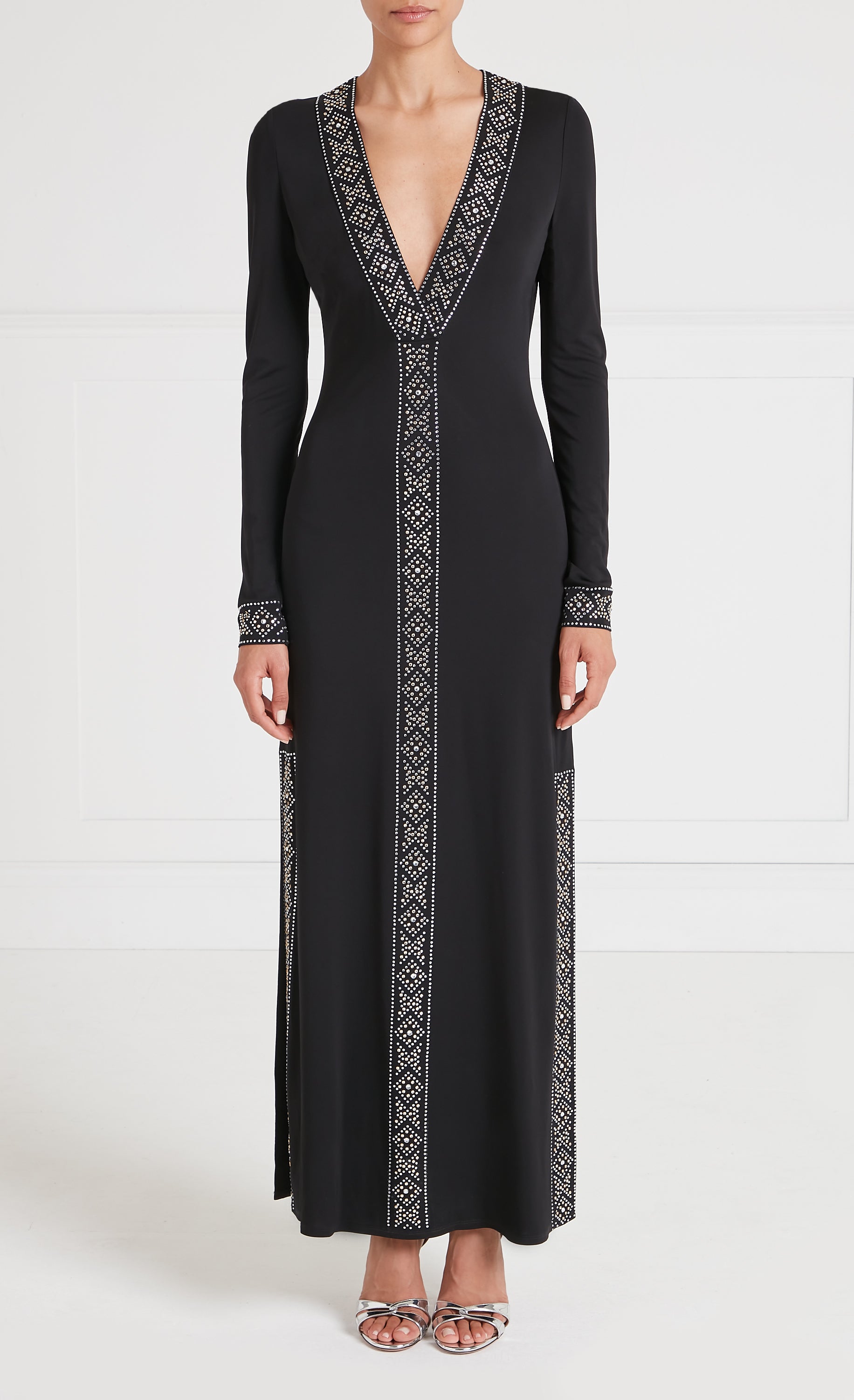 Gallantry V Neck Dress - Black