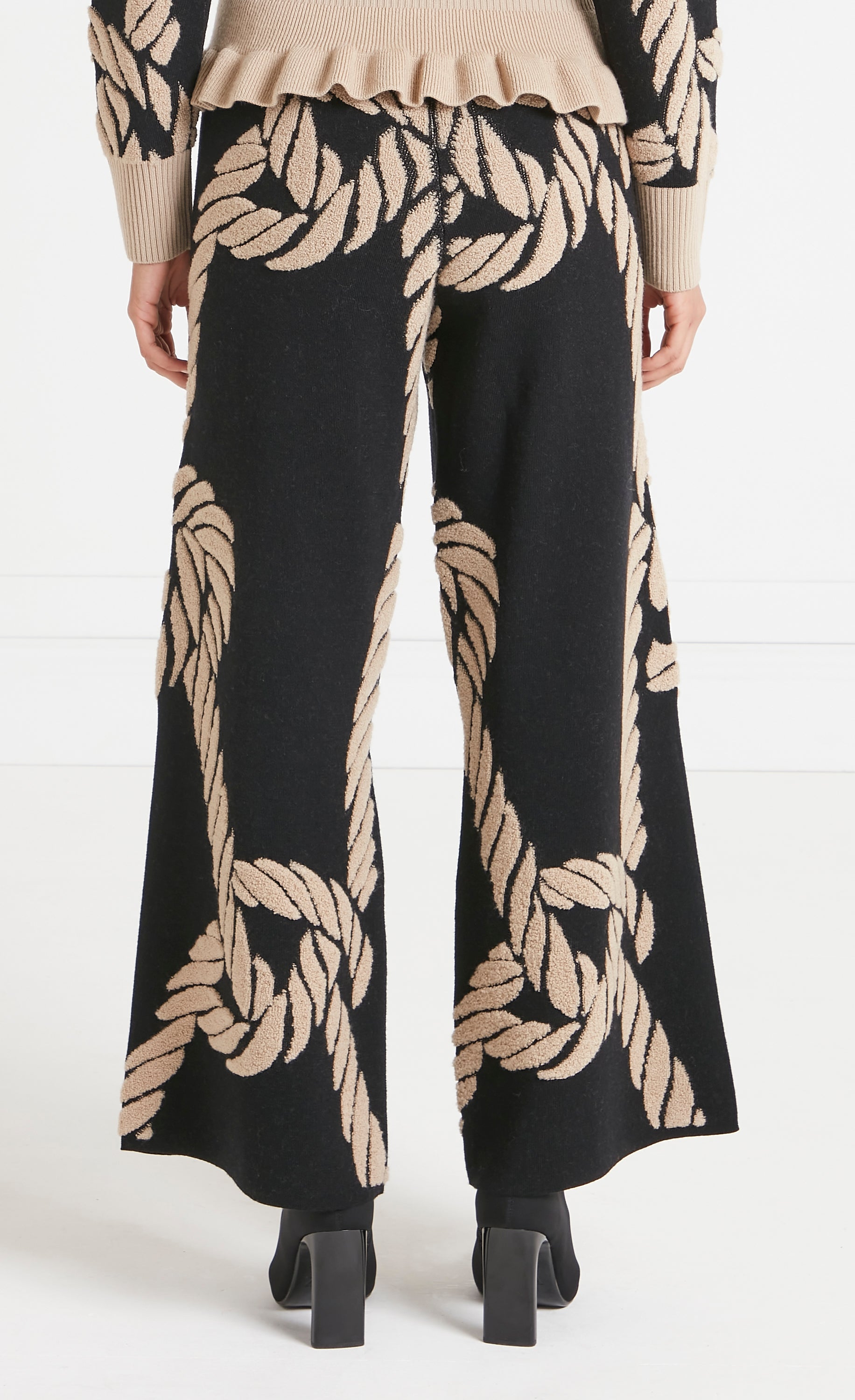 Rope Knit Trousers - Black