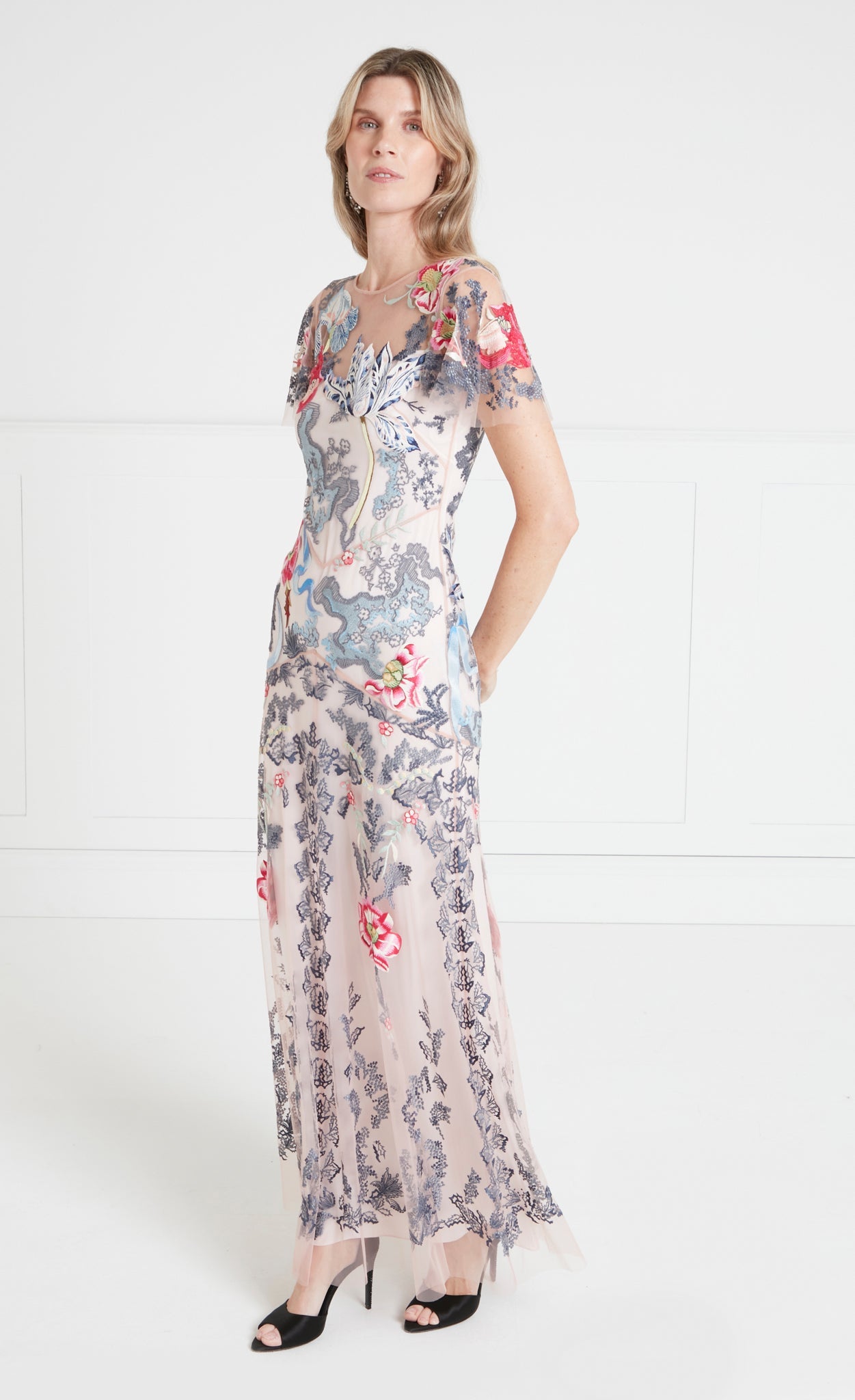 Bilbao Gown - Rosewater