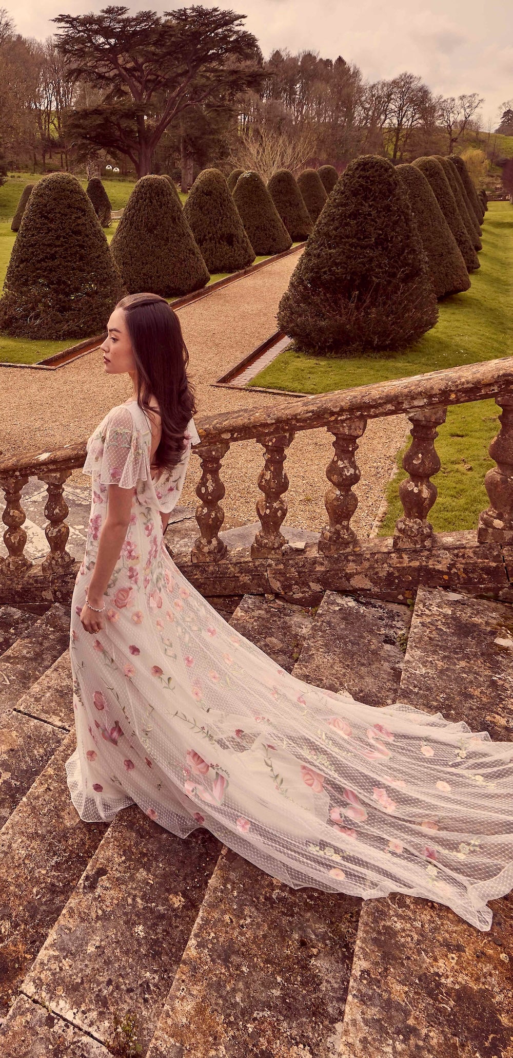 alice temperley lace dress Duchess Kate: 'Amoret' Black Lace Gown by Alice Temperley