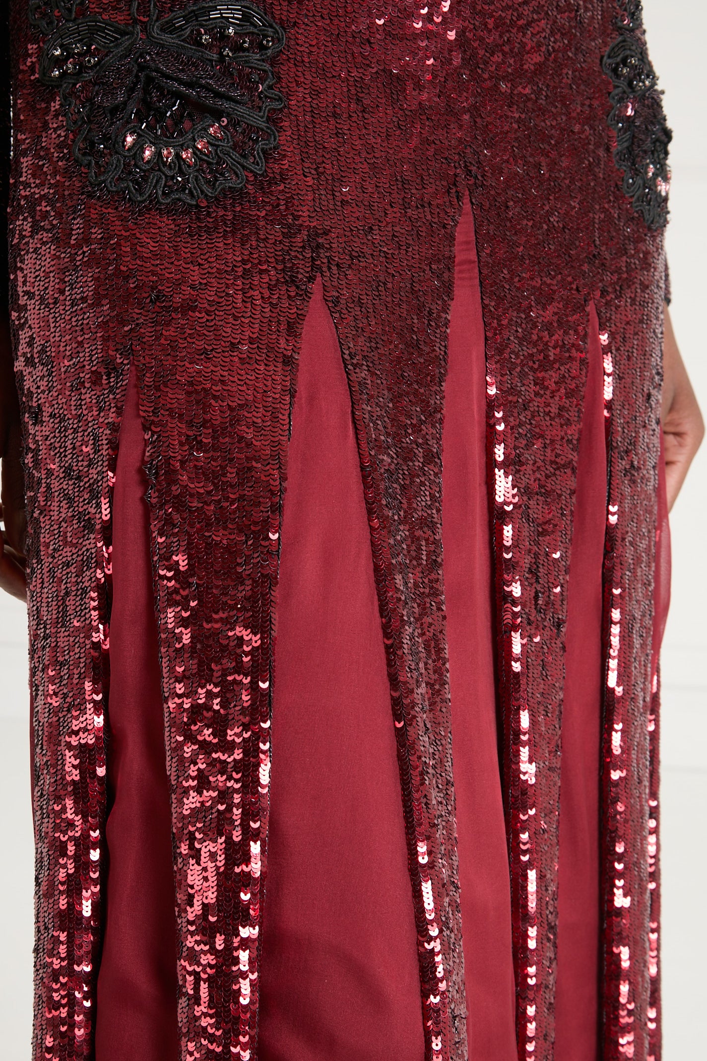 Porta Sleeved Gown - Claret