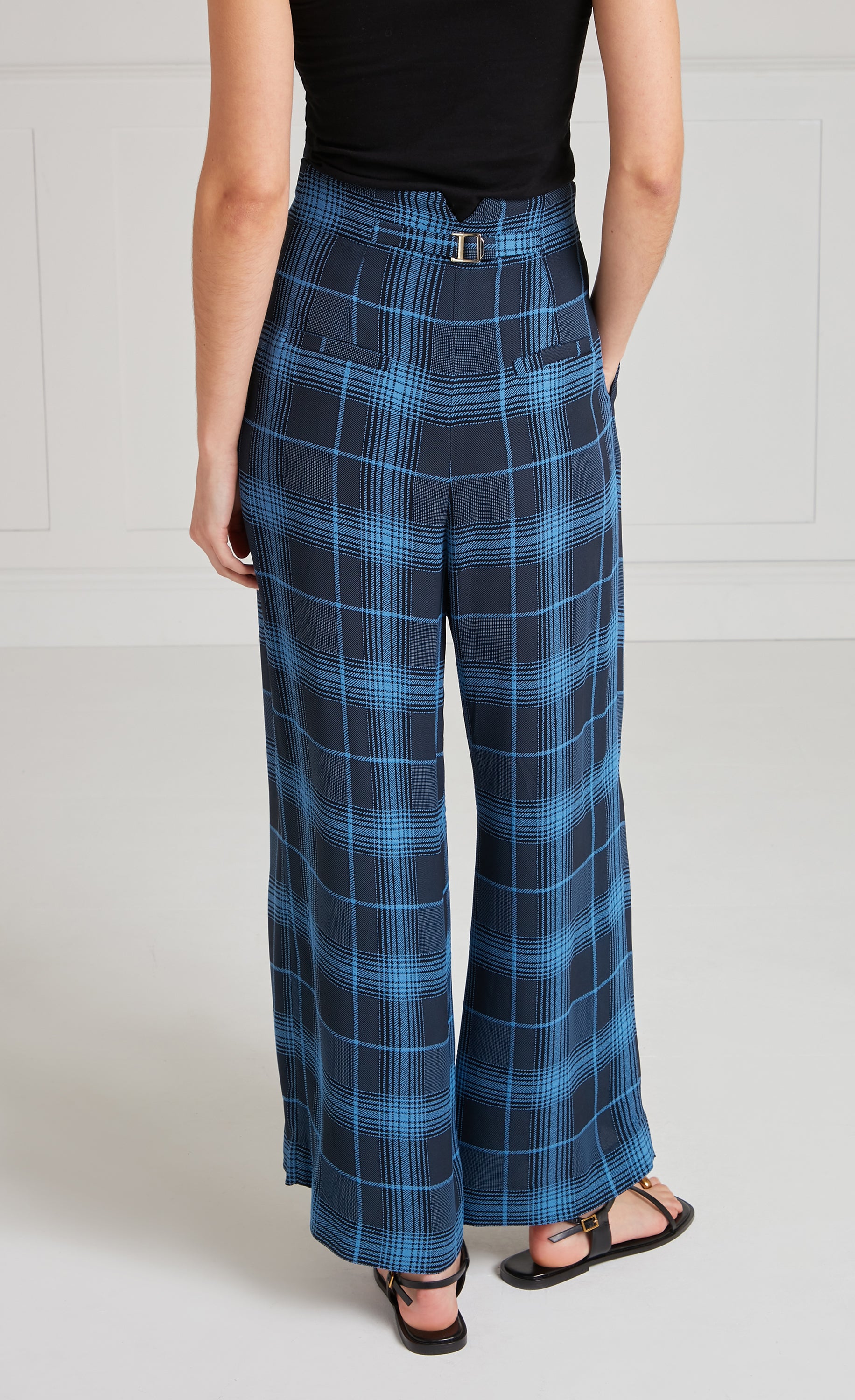 Plath Trousers - Dark Blue