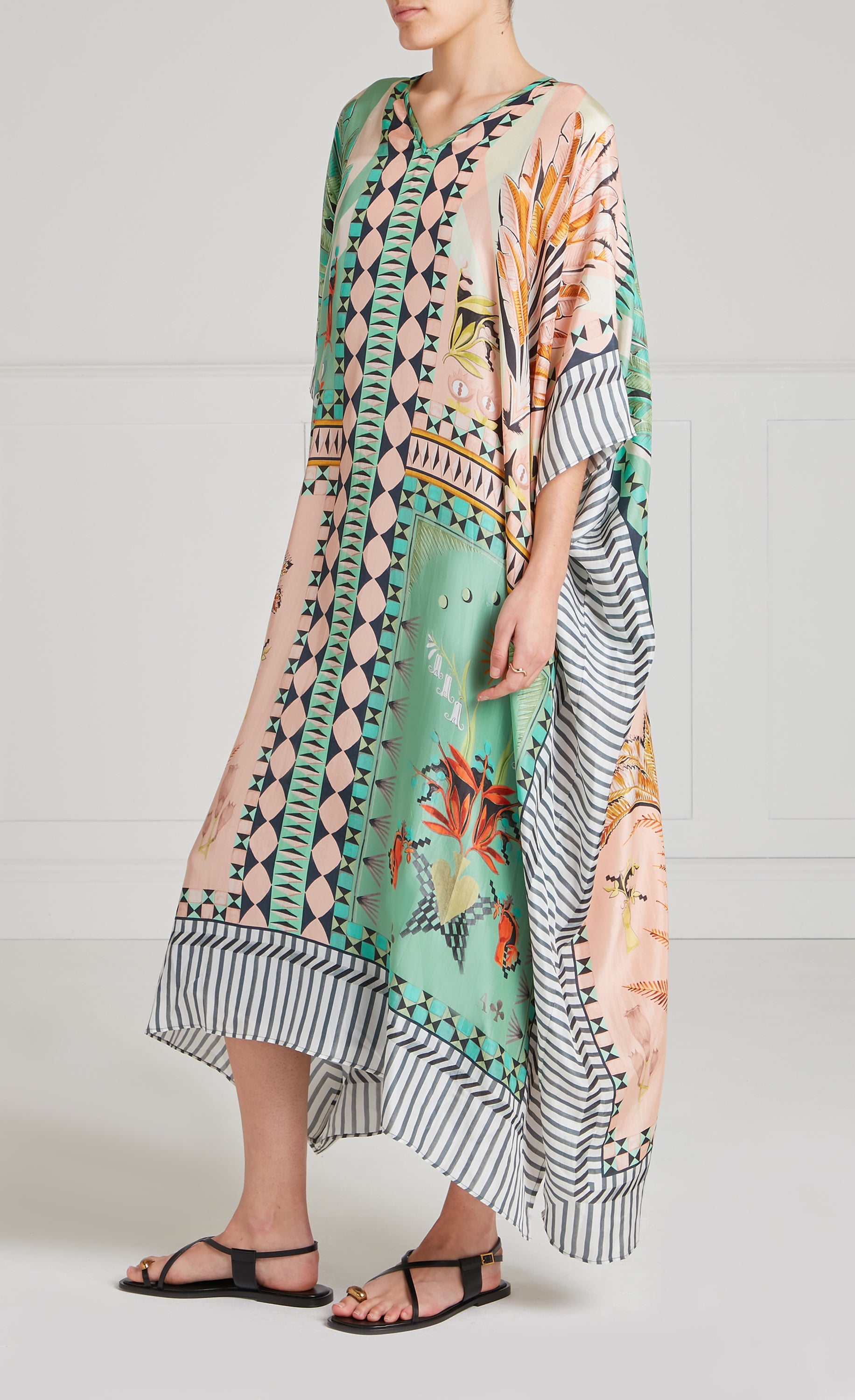 Amber V-Neck Kaftan - Bellini Mix