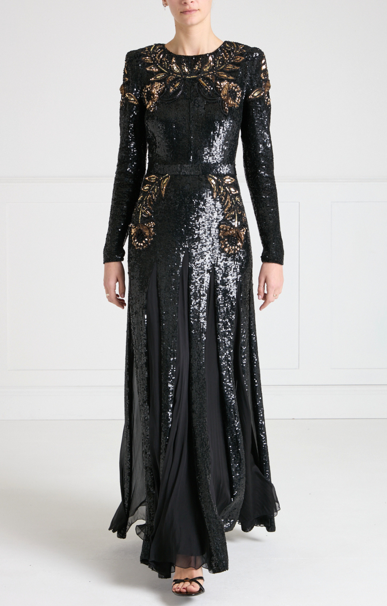 Porta Sleeved Gown - Black & Gold